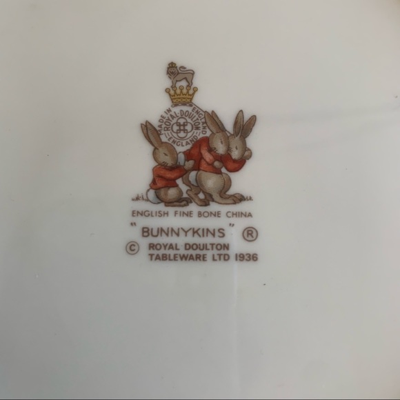 Royal Doulton Bunnykins English Fine Bone China Child’s Plate Collectible EUC - Picture 4 of 5